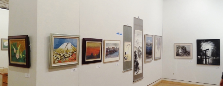 会場作品景　日本画　＋　特別出品