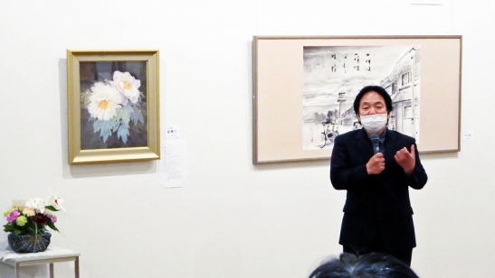 仲裕行先生講話情景 仲裕行先生講話情景