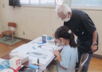 鳶尾小児童水墨画教室　11